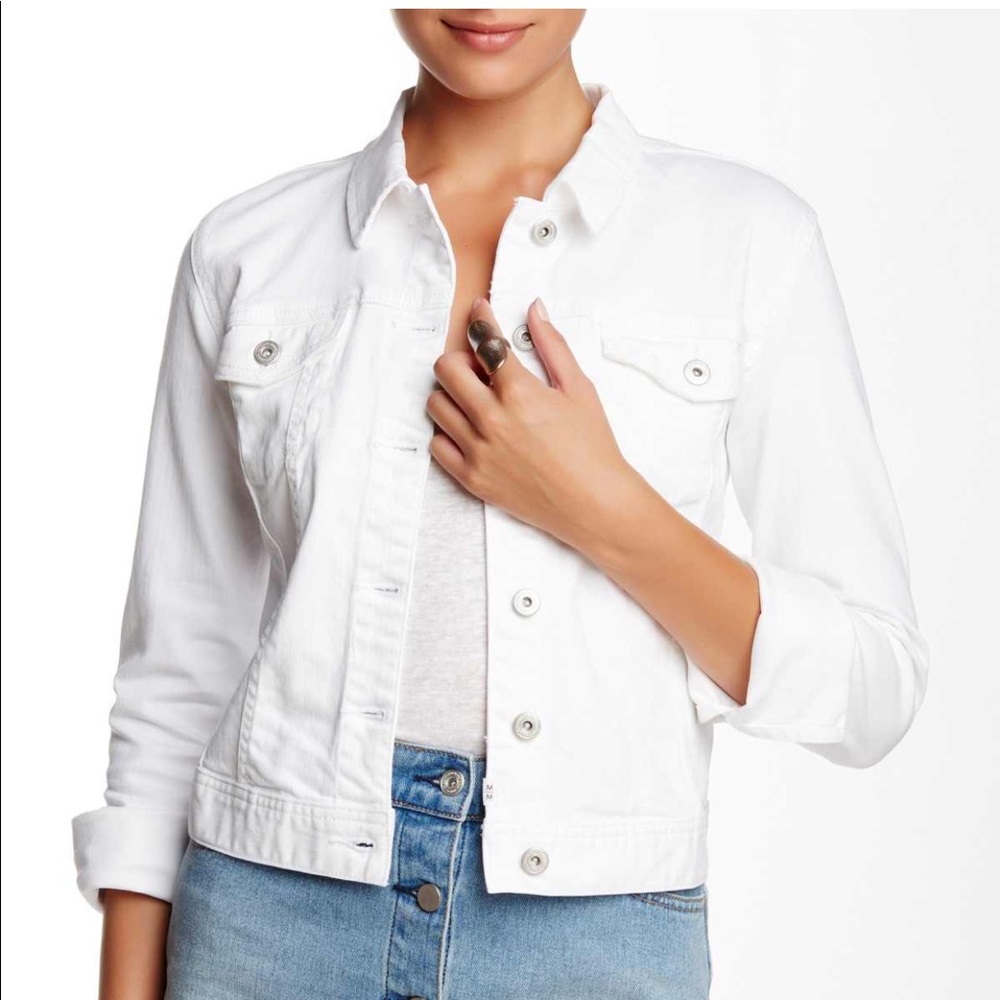 NWT MELROSE AND MARKET WHOTE DENIM JACKET